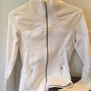 Lululemon fitted jacket